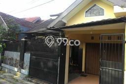 Jual Rumah Strategis Bagus Punya 4 KT di Kasihan Bantul - Jual Rumah Strategis Bagus Punya 4 KT di Kasihan Bantul -