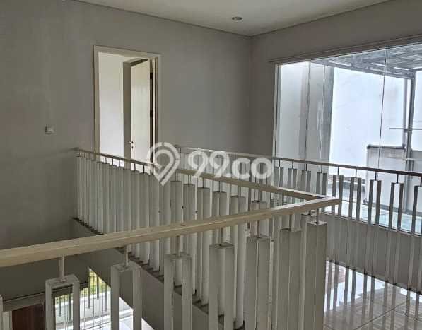 Jual Rumah Luas Megah Dengan View Eksklusif di Alam Sutera, Tangerang Jual Rumah Luas Megah Dengan View Eksklusif di Alam Sutera, Tangerang