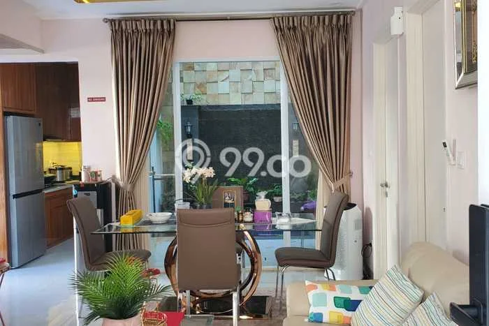 Rumah Minimalis 3 KT di Suvarna Sutera Tangerang Semi Furnished Rumah Minimalis 3 KT di Suvarna Sutera Tangerang Semi Furnished