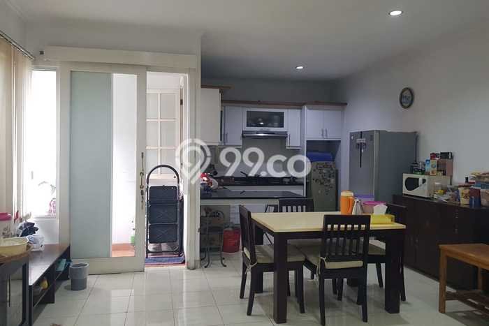 Dijual Rumah Premium dengan Fasilitas Sekitar Lengkap di BSD, Tangerang Selatan Dijual Rumah Premium dengan Fasilitas Sekitar Lengkap di BSD, Tangerang Selatan