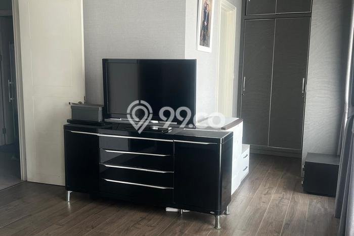 Dijual Rumah Mewah Megah Dengan View Cantik di Gading Serpong, Tangerang Dijual Rumah Mewah Megah Dengan View Cantik di Gading Serpong, Tangerang
