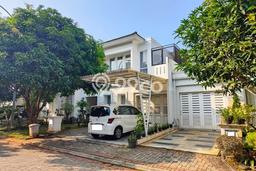 For Sale Rumah Mewah Exclusive di BSD, Tangerang Selatan For Sale Rumah Mewah Exclusive di BSD, Tangerang Selatan