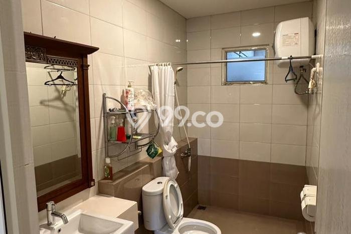 Rumah Luxury Modern Siap Huni di Suvarna Sutera Tangerang Rumah Luxury Modern Siap Huni di Suvarna Sutera Tangerang