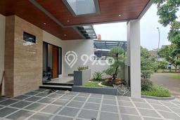 Rumah Eksklusif Siap Huni LT 180m2 di BSD, Tangerang Selatan Rumah Eksklusif Siap Huni LT 180m2 di BSD, Tangerang Selatan