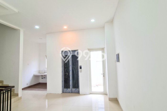 Lokasi Strategis! Dijual Ruko Bisnis di BSD, Tangerang Selatan Kondisi Baik Lokasi Strategis! Dijual Ruko Bisnis di BSD, Tangerang Selatan Kondisi Baik