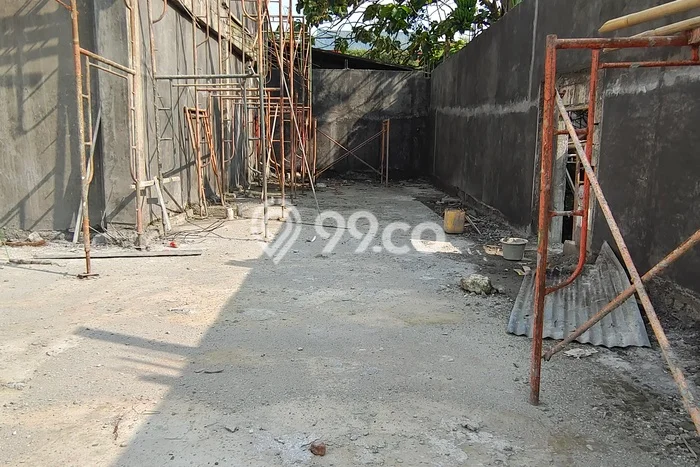 Tanah Disewakan di Legok, Luas 100m2m², Ideal untuk Usaha Tanah Disewakan di Legok, Luas 100m2m², Ideal untuk Usaha
