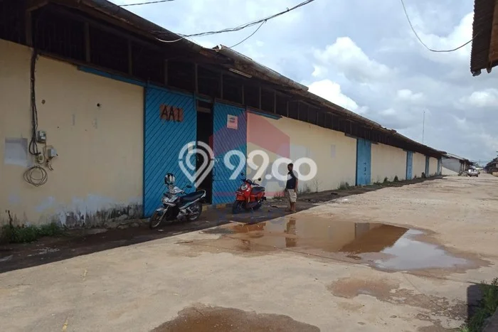 Gudang Disewakan di Kawasan Ramai Pontianak Barat, Pontianak Gudang Disewakan di Kawasan Ramai Pontianak Barat, Pontianak