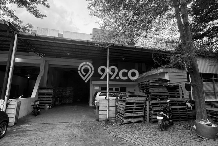 Gudang Dijual Lokasi Stratagis di Serpong Tangerang Selatan Cocok untuk Investasi Gudang Dijual Lokasi Stratagis di Serpong Tangerang Selatan Cocok untuk Investasi
