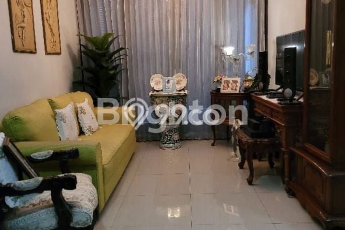 Dijual Rumah 2 Kamar Lokasi Ideal Nyaman dan Strategis di Pancoran Mas Dijual Rumah 2 Kamar Lokasi Ideal Nyaman dan Strategis di Pancoran Mas