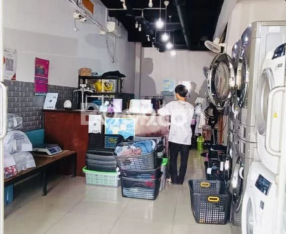 Area Ramai! Ruko Dijual di Kelapa Dua untuk Bisnis Luas Bangunan 126m2 Area Ramai! Ruko Dijual di Kelapa Dua untuk Bisnis Luas Bangunan 126m2
