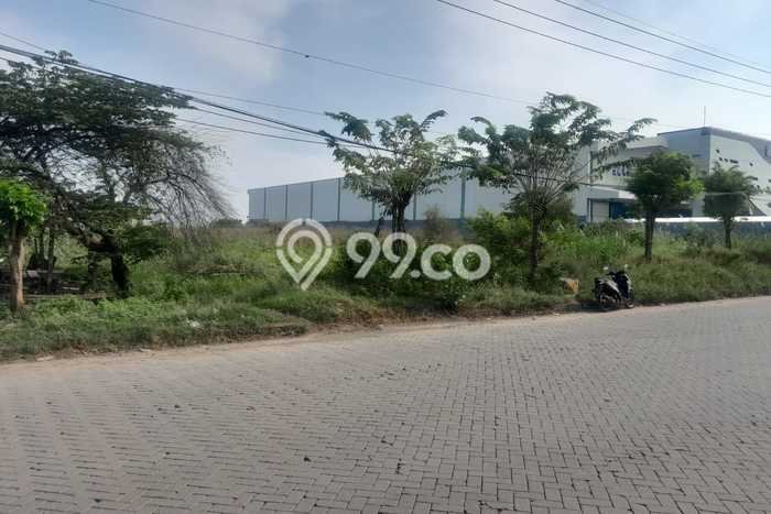 PROSPEKTIF! Tanah di Manyar, Luas 6800m2m², Area Berkembang PROSPEKTIF! Tanah di Manyar, Luas 6800m2m², Area Berkembang