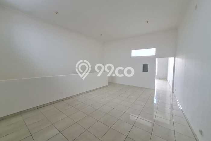 Ruko Dijual di Lakarsantri LT 200m2, LB 250m2 Solusi Investasi Cerdas Ruko Dijual di Lakarsantri LT 200m2, LB 250m2 Solusi Investasi Cerdas