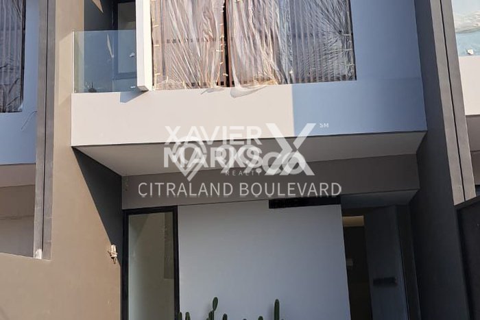 Hunian Nyaman Asri 3 KT Siap Huni di Mulyosari Surabaya Hunian Nyaman Asri 3 KT Siap Huni di Mulyosari Surabaya