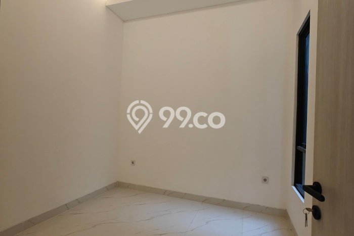 Rumah Elit Modern Tanpa Renovasi di Kalideres Jakarta Barat Rumah Elit Modern Tanpa Renovasi di Kalideres Jakarta Barat