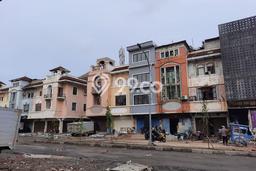 SEWA TERJANGKAU! Ruko Kawasan Cengkareng, Luas 400m², Lokasi Bisnis SEWA TERJANGKAU! Ruko Kawasan Cengkareng, Luas 400m², Lokasi Bisnis