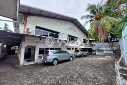 Gudang Area Perdagangan Kawasan Cengkareng, Luas 1200m2m², Siap Usaha Gudang Area Perdagangan Kawasan Cengkareng, Luas 1200m2m², Siap Usaha