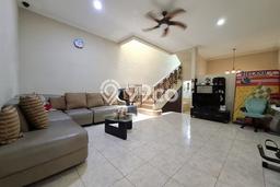 Jual Rumah Mewah Elegan Dengan View Eksklusif di Taman Palem, Jakarta Barat Jual Rumah Mewah Elegan Dengan View Eksklusif di Taman Palem, Jakarta Barat