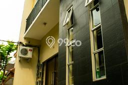 Dijual Rumah Luas Megah Dengan View Eksklusif di Grogol, Jakarta Barat Dijual Rumah Luas Megah Dengan View Eksklusif di Grogol, Jakarta Barat