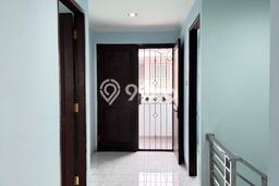 Hunian Eksklusif Siap Huni LT 120m2 di Cengkareng, Jakarta Barat Hunian Eksklusif Siap Huni LT 120m2 di Cengkareng, Jakarta Barat