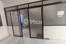 Rumah Sewa Jakarta Barat LT 120m2 LB 180m2 Kawasan Taman Palem Rumah Sewa Jakarta Barat LT 120m2 LB 180m2 Kawasan Taman Palem