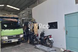 AREA KOMERSIAL! Gudang Disewakan Kawasan Kalideres, Luas 300m², Akses Utama AREA KOMERSIAL! Gudang Disewakan Kawasan Kalideres, Luas 300m², Akses Utama
