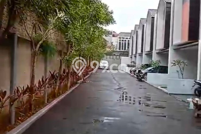 Hunian Cantik Modern Lb 110m2 di Kembangan, Jakarta Barat Hunian Cantik Modern Lb 110m2 di Kembangan, Jakarta Barat