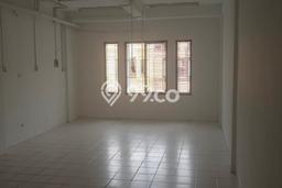 Ruko disewakan lokasi strategis Cengkareng Jakarta Barat 180m2 Ruko disewakan lokasi strategis Cengkareng Jakarta Barat 180m2