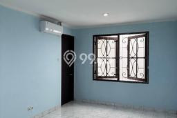 GOOD DEAL! Rumah Strategis area Kalideres, Luas 120m² LB 160m² GOOD DEAL! Rumah Strategis area Kalideres, Luas 120m² LB 160m²
