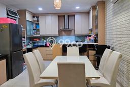 For Sale! Luxury House LT 90m2 Desain Elegan di Taman Palem For Sale! Luxury House LT 90m2 Desain Elegan di Taman Palem
