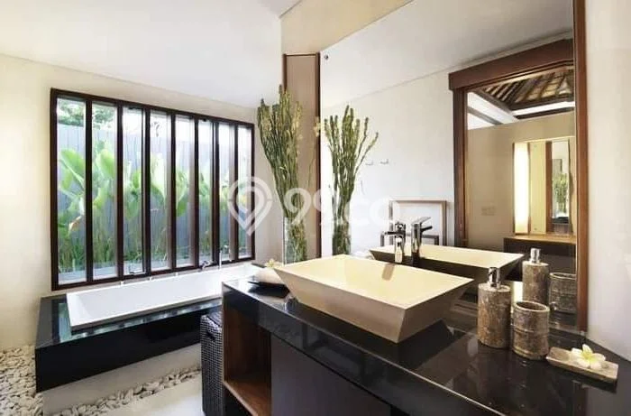 For Sale! Luxury House LT 435m2 Desain Modern di Kedonganan For Sale! Luxury House LT 435m2 Desain Modern di Kedonganan