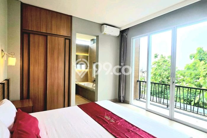 KESEMPATAN EMAS! Vila di , Dimensi 282m2m², Lokasi Elite dengan privasi terjaga KESEMPATAN EMAS! Vila di , Dimensi 282m2m², Lokasi Elite dengan privasi terjaga