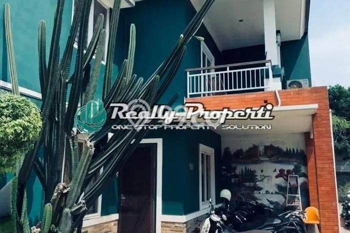 Dijual Hunian Rumah Terawat 4 KT di Jatiwarna, Bekasi Dijual Hunian Rumah Terawat 4 KT di Jatiwarna, Bekasi
