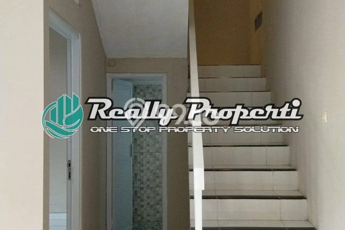 Disewakan! Rumah 4 Kamar Tidur &
2 Kamar Mandi di Jatimakmur, Bekasi Disewakan! Rumah 4 Kamar Tidur &
2 Kamar Mandi di Jatimakmur, Bekasi