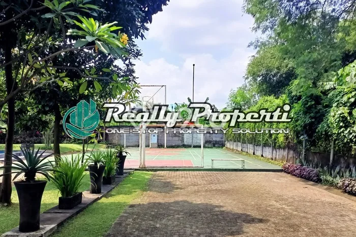 Rumah Luxury Modern Tanpa Renovasi di Bambu Apus Jakarta Timur Rumah Luxury Modern Tanpa Renovasi di Bambu Apus Jakarta Timur
