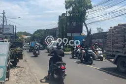 Disewakan Tanah di Badung, Luas 2000m2 Area Berkembang Disewakan Tanah di Badung, Luas 2000m2 Area Berkembang