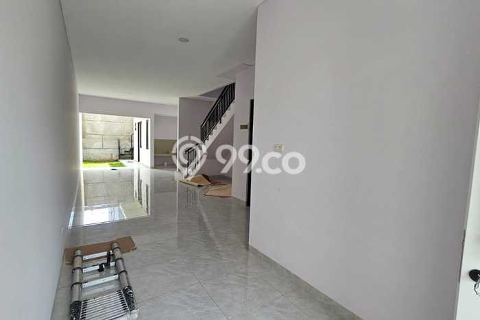 For Sale! Premium House LT 125m2 Desain Modern di Meruya For Sale! Premium House LT 125m2 Desain Modern di Meruya