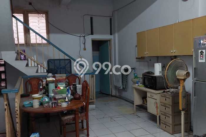 Area Ramai! Ruko Dijual di Gambir untuk Bisnis Luas Bangunan 198m2 Area Ramai! Ruko Dijual di Gambir untuk Bisnis Luas Bangunan 198m2