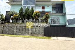 Siap Huni Rumah Mewah 5 Kamar di Way Halim Dekat ke Mana Saja Siap Huni Rumah Mewah 5 Kamar di Way Halim Dekat ke Mana Saja