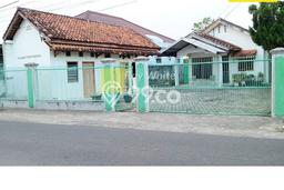 Dijual Cepat Rumah Bagus Siap Huni LB 800m2 di Metro Barat, Metro Dijual Cepat Rumah Bagus Siap Huni LB 800m2 di Metro Barat, Metro