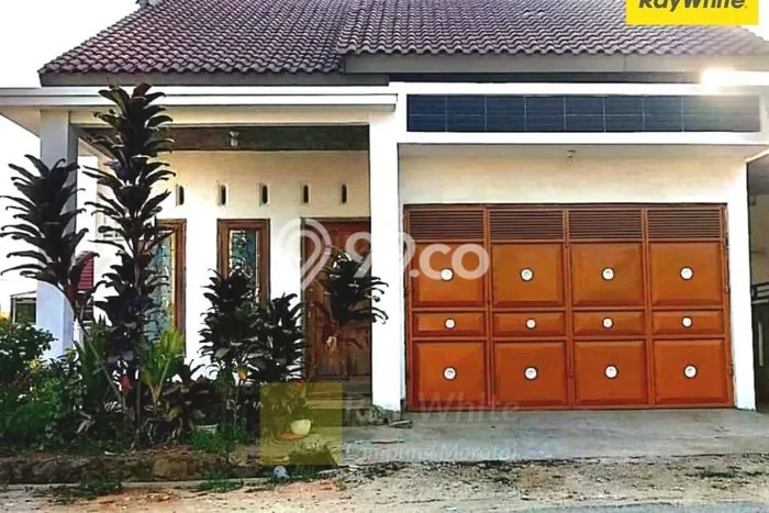 For Sale Rumah 4 Kamar Lokasi Strategis Nyaman dan Strategis di Rajabasa For Sale Rumah 4 Kamar Lokasi Strategis Nyaman dan Strategis di Rajabasa