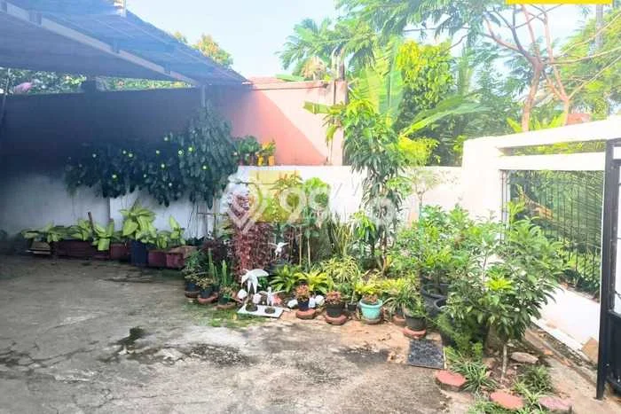 Dijual Rumah 5 Kamar Lokasi Strategis Bagus dan Strategis di Tanjung Karang Barat Dijual Rumah 5 Kamar Lokasi Strategis Bagus dan Strategis di Tanjung Karang Barat