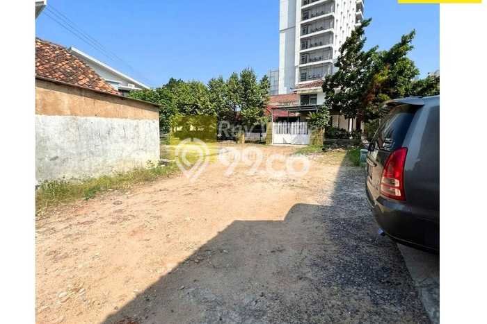 Rumah kawasan Tanjung Karang Pusat, Bandar Lampung, LT 3041m2m² Bangunan 200m2m² Rumah kawasan Tanjung Karang Pusat, Bandar Lampung, LT 3041m2m² Bangunan 200m2m²