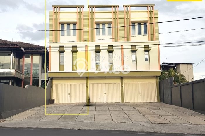 Unit Ruko disewakan di Teluk Betung Utara Bandar Lampung dengan LT 120m2 / LB 225m2 Unit Ruko disewakan di Teluk Betung Utara Bandar Lampung dengan LT 120m2 / LB 225m2