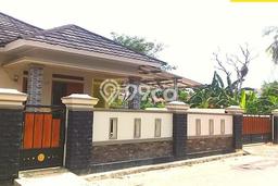 Rumah Siap Pakai di Way Halim, Bandar Lampung, LT 400m2m² LB 250m2m² Rumah Siap Pakai di Way Halim, Bandar Lampung, LT 400m2m² LB 250m2m²
