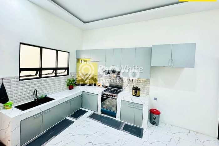 Siap Huni Rumah Mewah 5 Kamar di Rajabasa Dekat ke Mana Pun Siap Huni Rumah Mewah 5 Kamar di Rajabasa Dekat ke Mana Pun