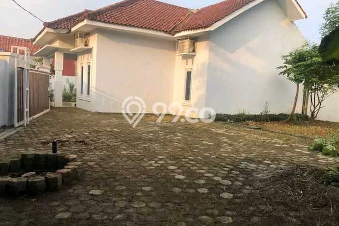 Jual Rumah Bagus Siap Huni LB 150m2 di Tanjung Senang, Bandar Lampung Jual Rumah Bagus Siap Huni LB 150m2 di Tanjung Senang, Bandar Lampung