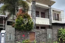 Siap Huni Rumah Mewah 9 Kamar di Tanjung Karang Timur Dekat ke Mana Pun Siap Huni Rumah Mewah 9 Kamar di Tanjung Karang Timur Dekat ke Mana Pun