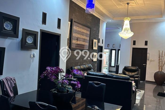 Jual Rumah Favorit Siap Huni LB 280m2 di Tanjung Karang Pusat, Bandar Lampung Jual Rumah Favorit Siap Huni LB 280m2 di Tanjung Karang Pusat, Bandar Lampung