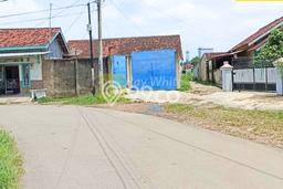 Dijual Pabrik di Teluk Betung Barat Bandar Lampung LT 494m2 / LB 300m2 Dijual Pabrik di Teluk Betung Barat Bandar Lampung LT 494m2 / LB 300m2