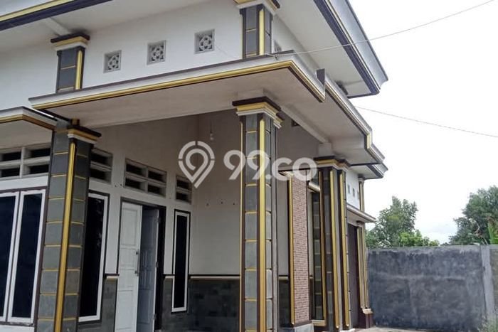 INVESTASI TEPAT! Rumah di Metro Utara, Luas 721m2m² LB 170m2m² INVESTASI TEPAT! Rumah di Metro Utara, Luas 721m2m² LB 170m2m²
